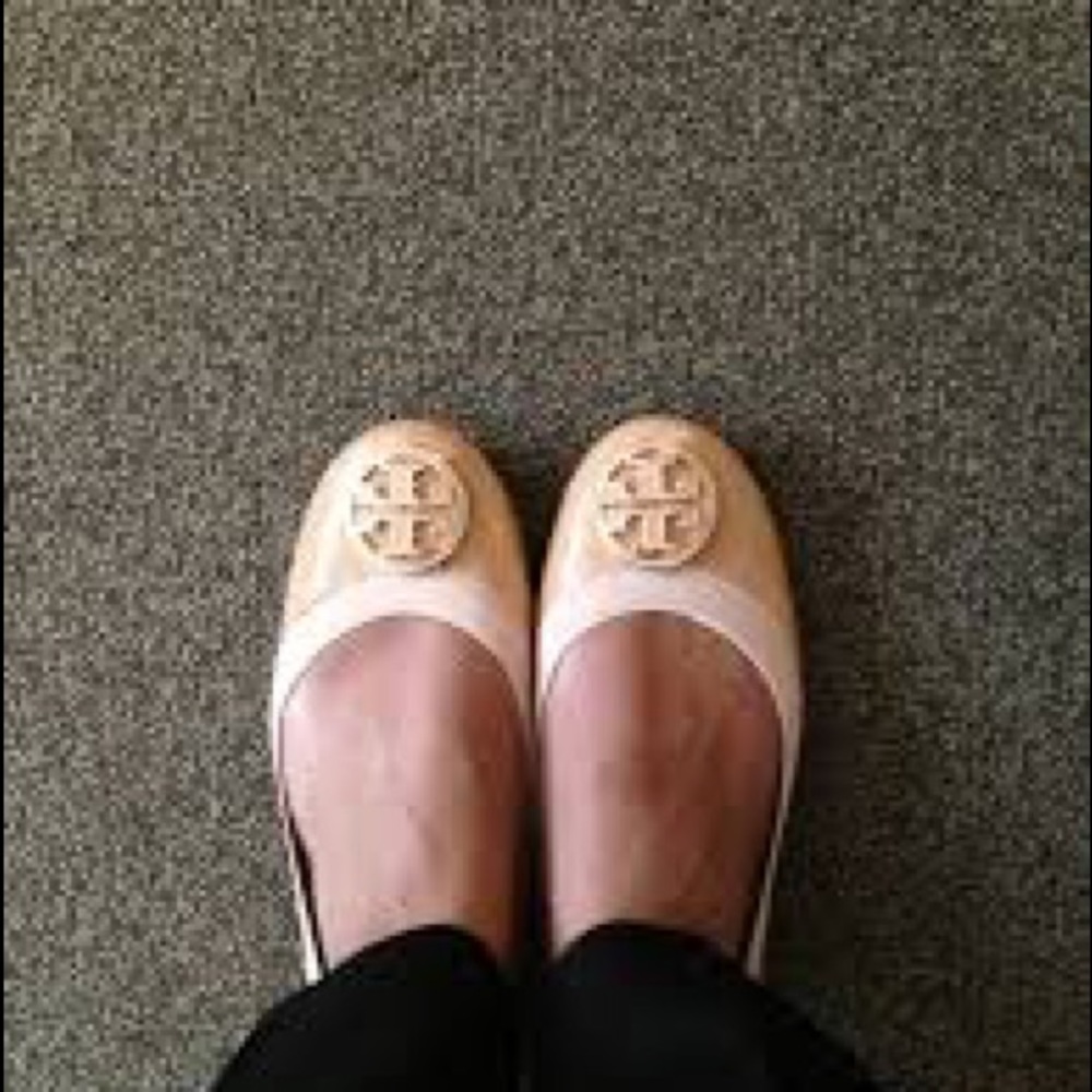 Tory Burch nude flats